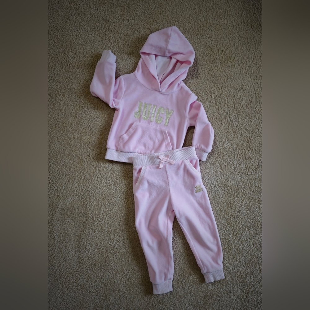 Juicy Couture 2t Jogger Set Like New
